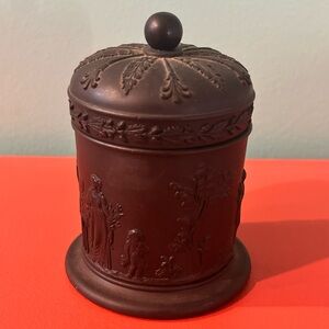 Antique Wedgwood Black Basalt Jasperware Lidded Tobacco Jar Neoclassical Relief